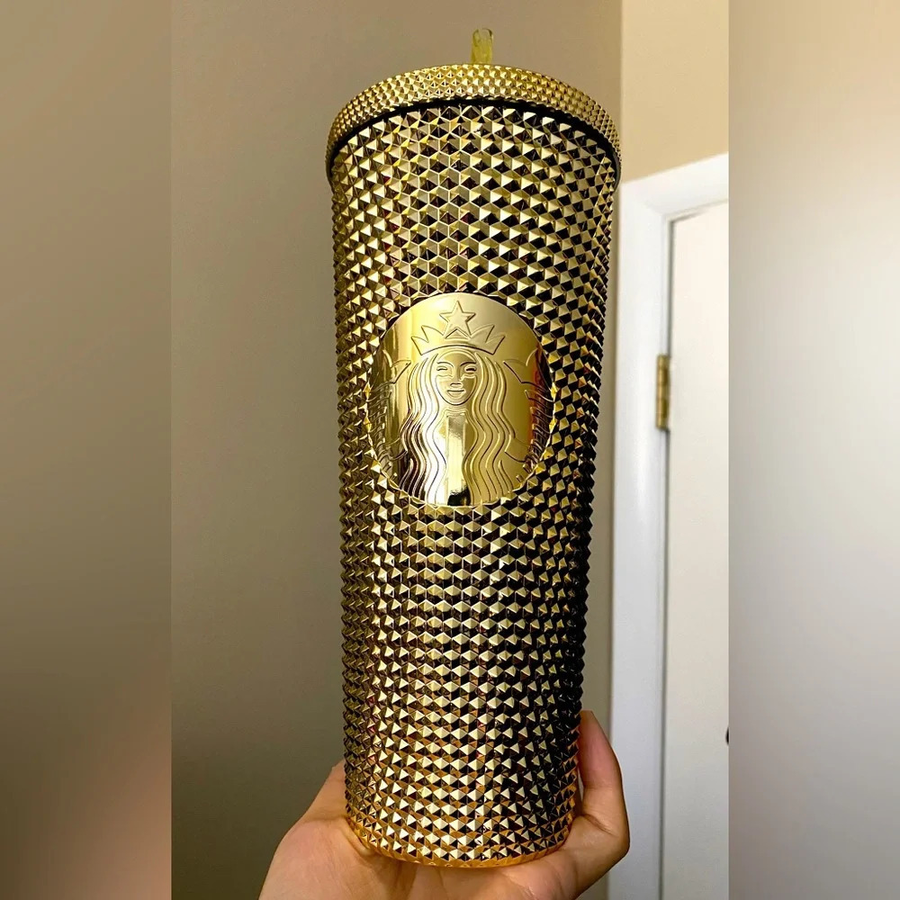 New Starbucks Gold Studded 24oz Cup